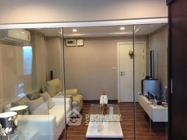  1 Bedroom Condo -1