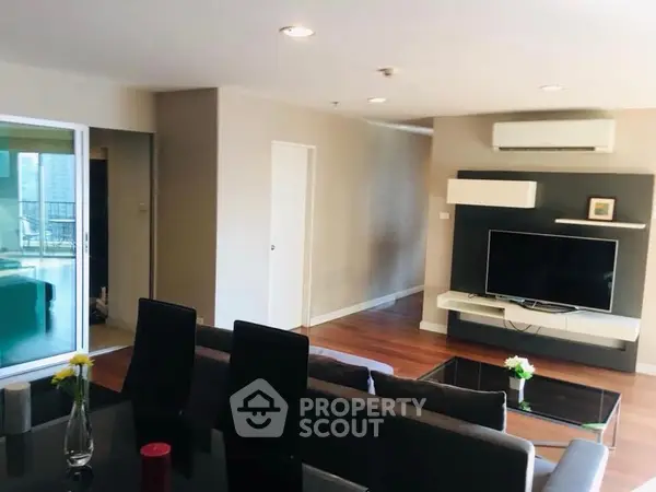 image_rental-26090157