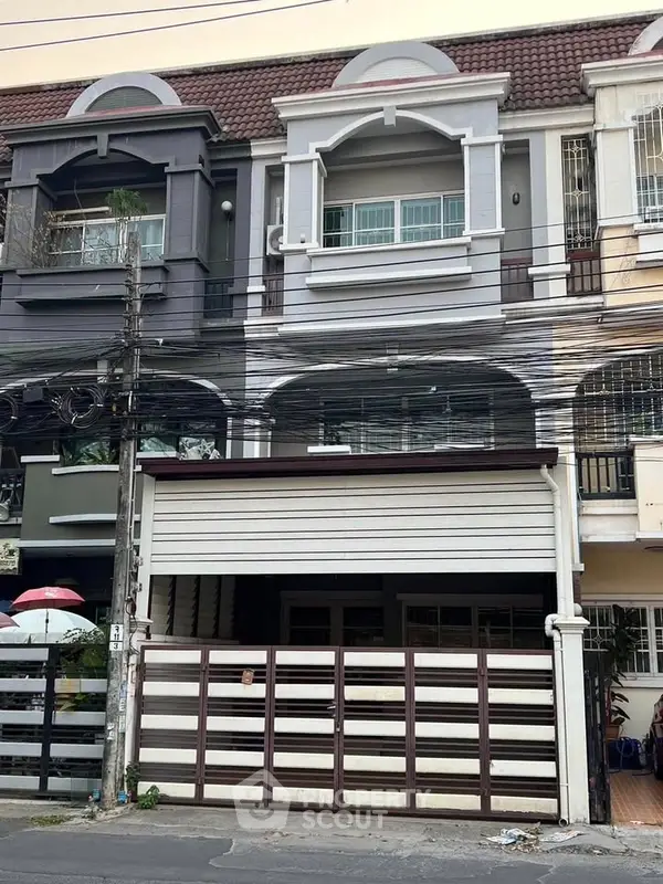 image_rental-27187694