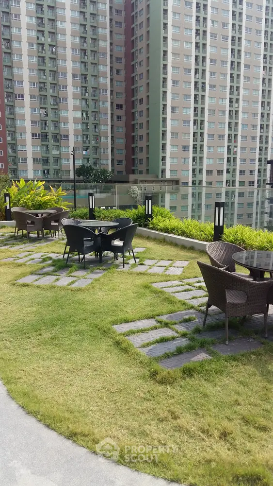  1 Bedroom Condo -1