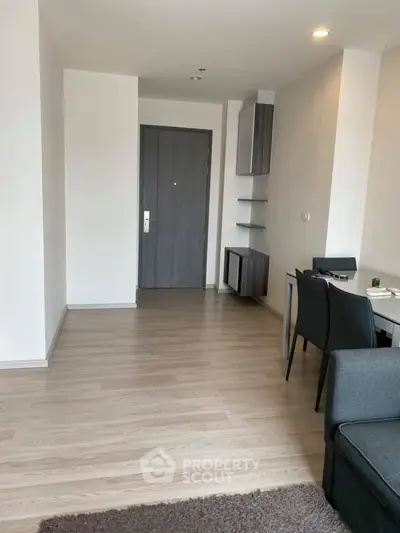  2 Bedrooms Condo at Centric Huai Khwang Station-2