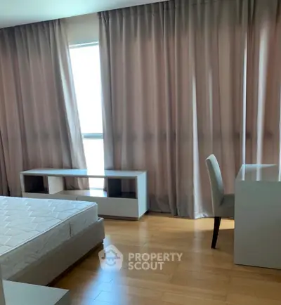 Screenshot 2569-02-25 at 15.12.26.jpg