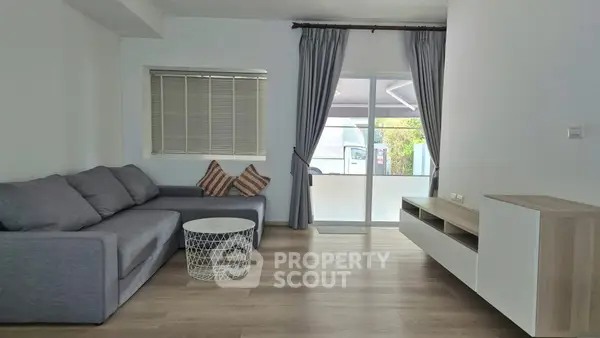 image_rental-30152453