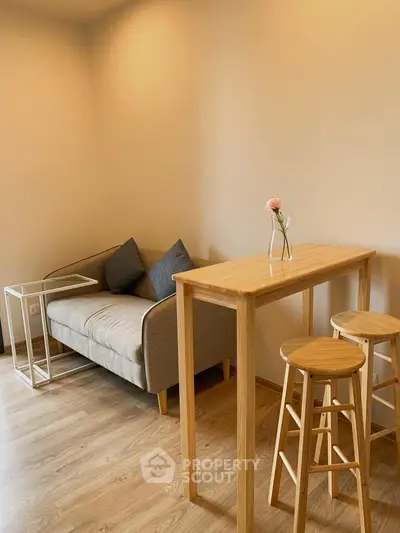 image_rental-9442798