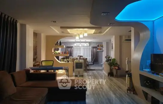 image_rental-12170122