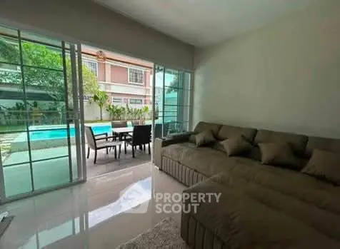 image_rental-28245715