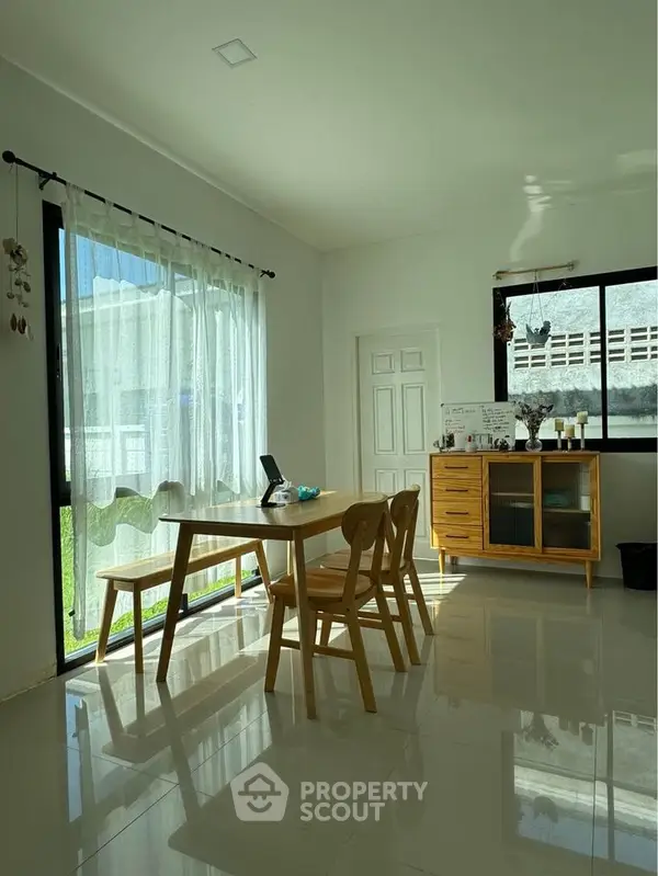 image_rental-17709402
