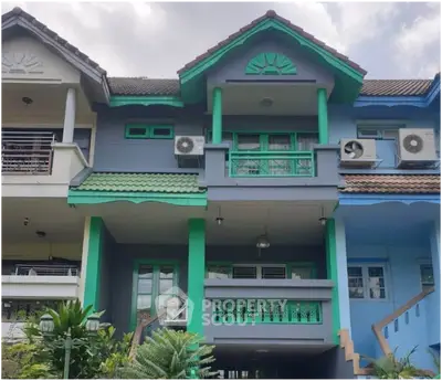 image_rental-30817765