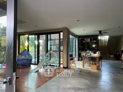 image_rental-31095870