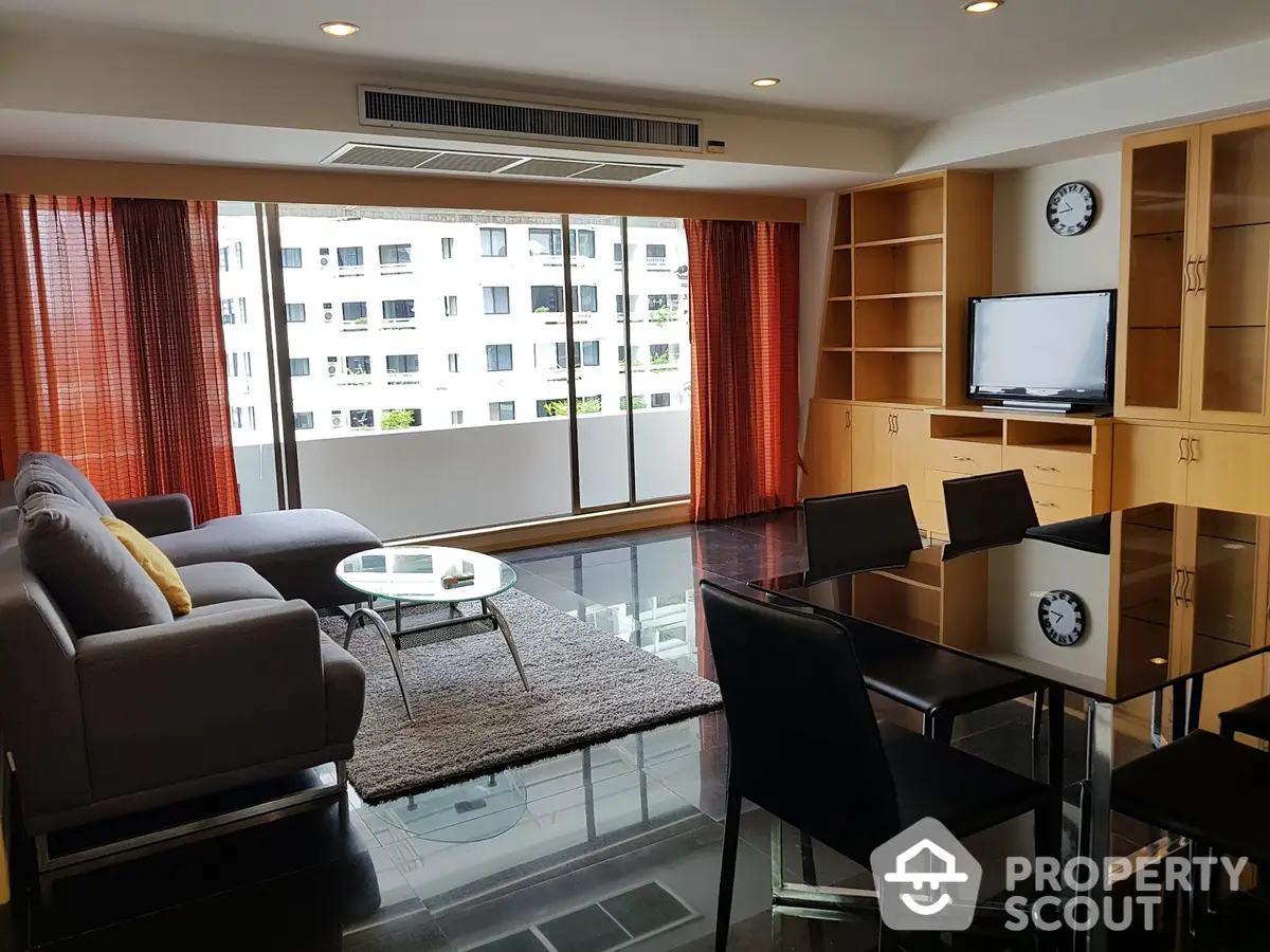 Fully Furnished 3 Bedrooms Condo at Diamond Tower-1