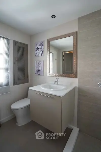  4 Bedrooms Condo at Adamas Phahonyotin Condominium-3