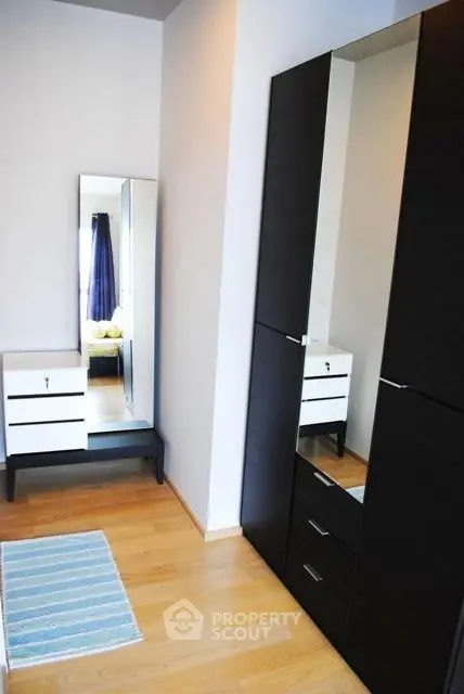 image_rental-5257240