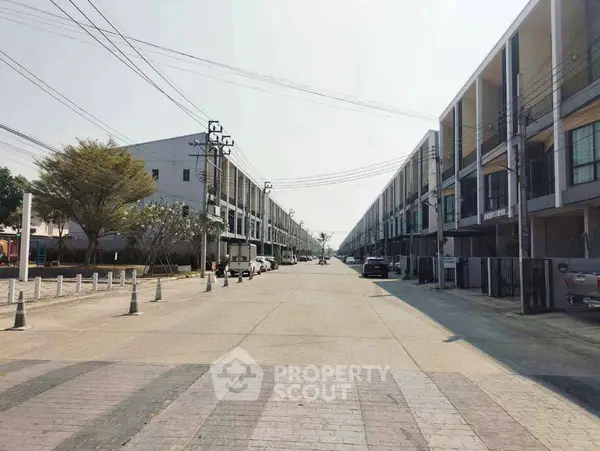 image_rental-31639621