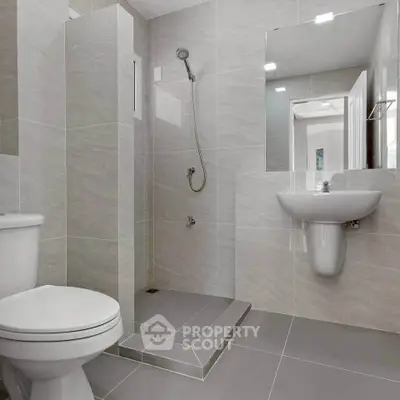 Modern bathroom with sleek fixtures and elegant tile design