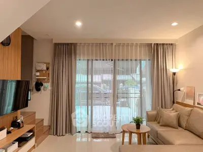 image_rental-30229972