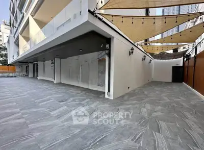 image_rental-27909719