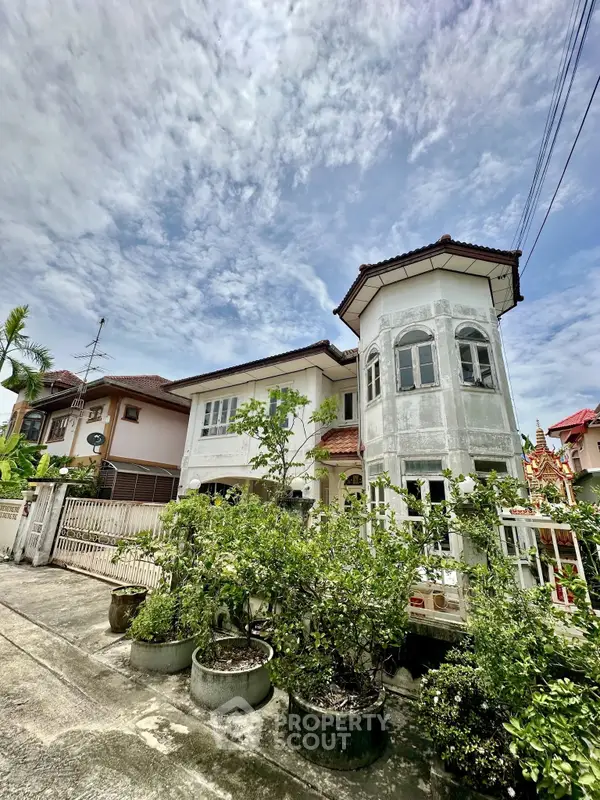 image_rental-26000125