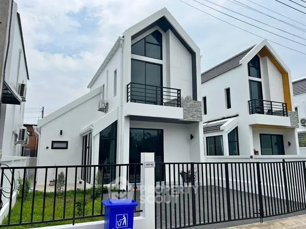 image_rental-29562138