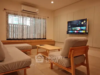 image_rental-31864915