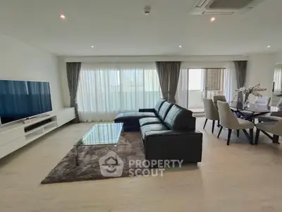 Fully Furnished 2 Bedrooms Condo at Silom Condominium-6