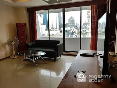 Fully Furnished 3 Bedrooms Condo at Diamond Tower Condominium Livingroom