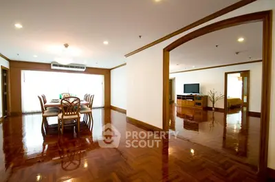 Fully Furnished 4 Bedrooms Apartment at Gm Tower-5