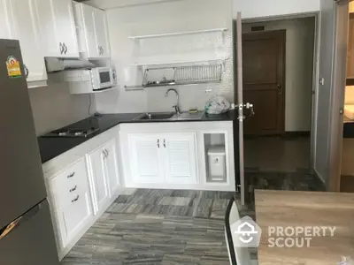  1 Bedroom Condo -3