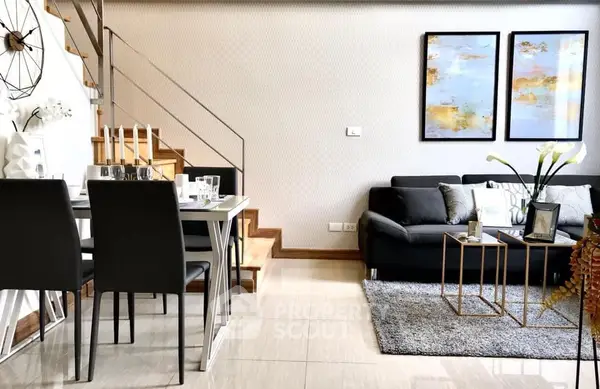 image_rental-5291348