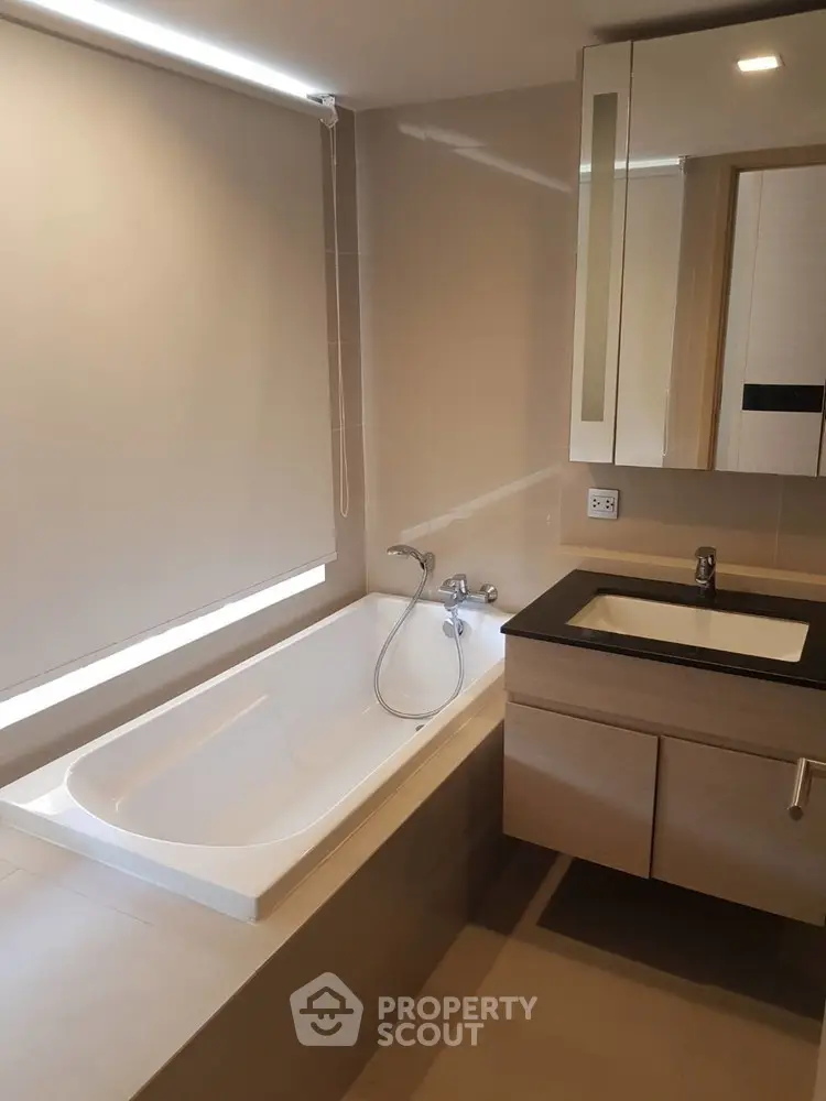  1 Bedroom Condo at Via Botani-1