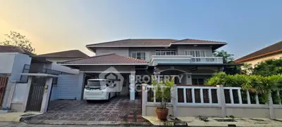 image_rental-29879766