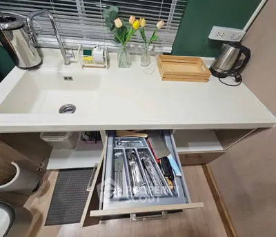 image_rental-28045073