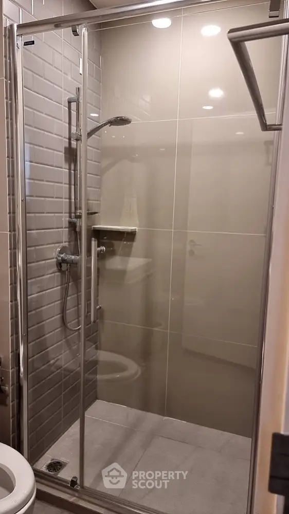 image_rental-6403272