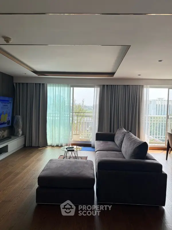 image_rental-28785105