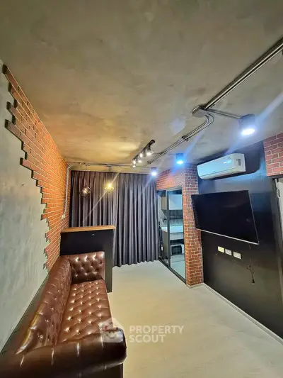 image_rental-28104898