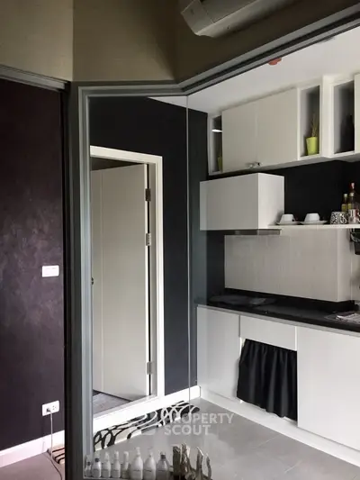  1 Bedroom Condo at Aspire Rama 4-4