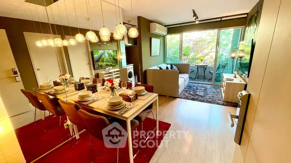 Fully Furnished 2 Bedrooms Condo at Elio Del Ray Sukhumvit 64-1