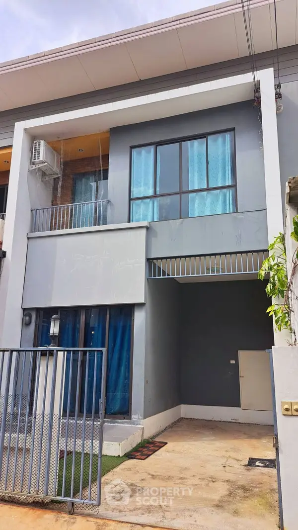 image_rental-24576712