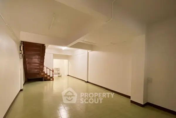 image_rental-27488247