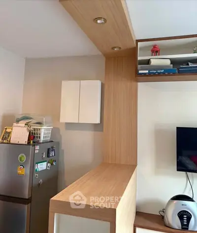 image_rental-30807415