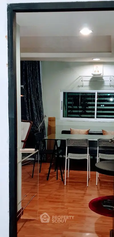  2 Bedrooms Condo at The Kris Express 2 Livingroom