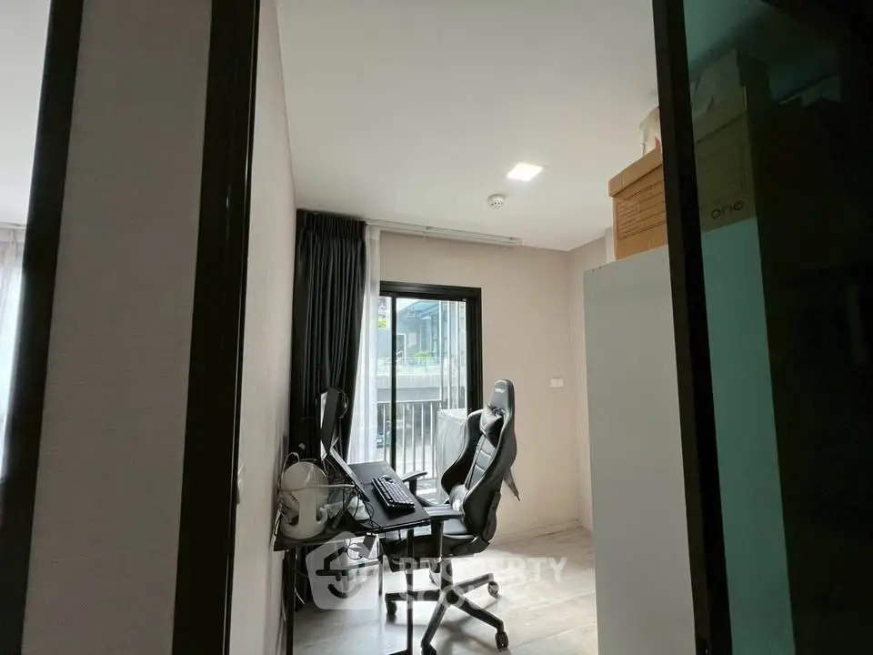 Modern study room with ergonomic chair and computer setup, ideal for remote work.