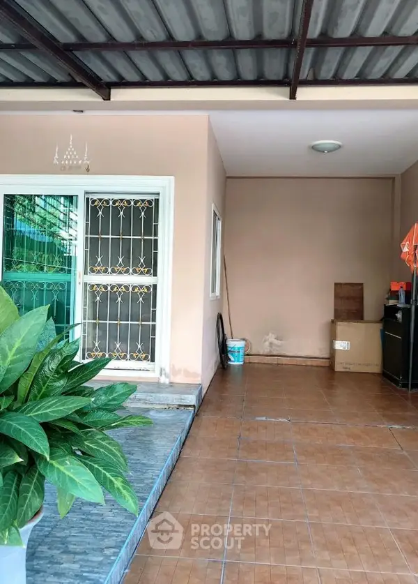 image_rental-12408506