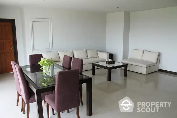 Fully Furnished 3 Bedrooms Apartment at Baan Thirapa Apartment-1