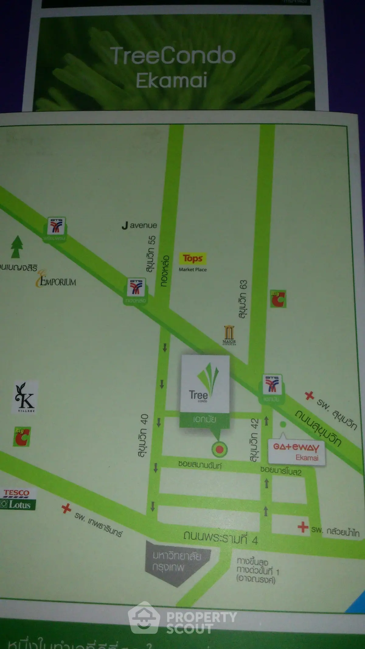 Map showing location of TreeCondo Ekamai with nearby amenities.