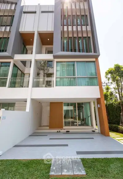 image_rental-27687419