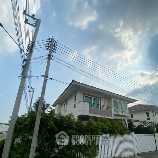 image_rental-8313316