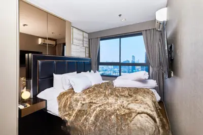 image_rental-30502133