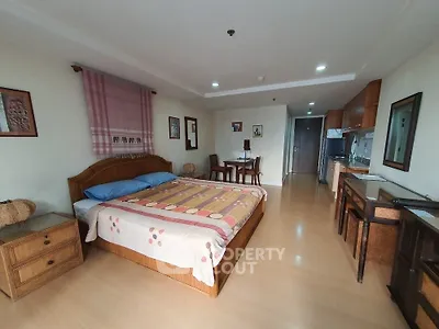 1 Bedroom Condo at The Trendy Condominium-5