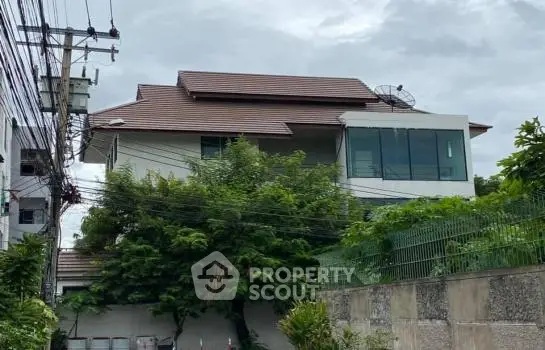 image_rental-4271708