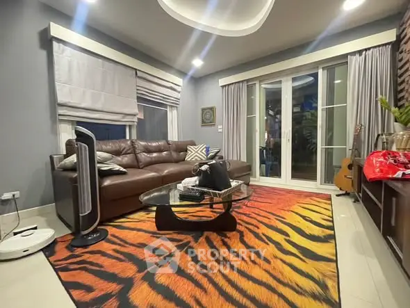 image_rental-30360758